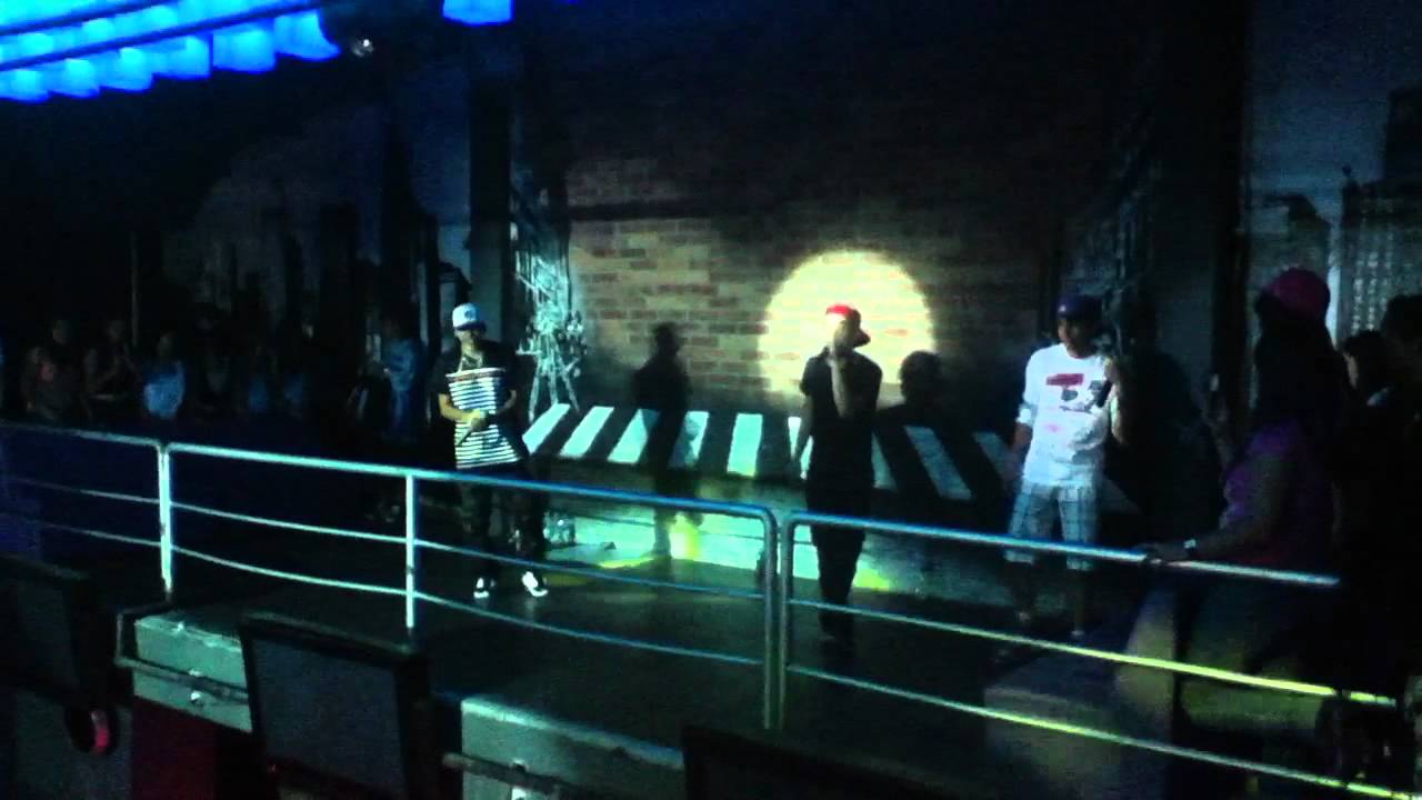 Mc Davo & Adan Zapata - Aparentan (En Vivo).