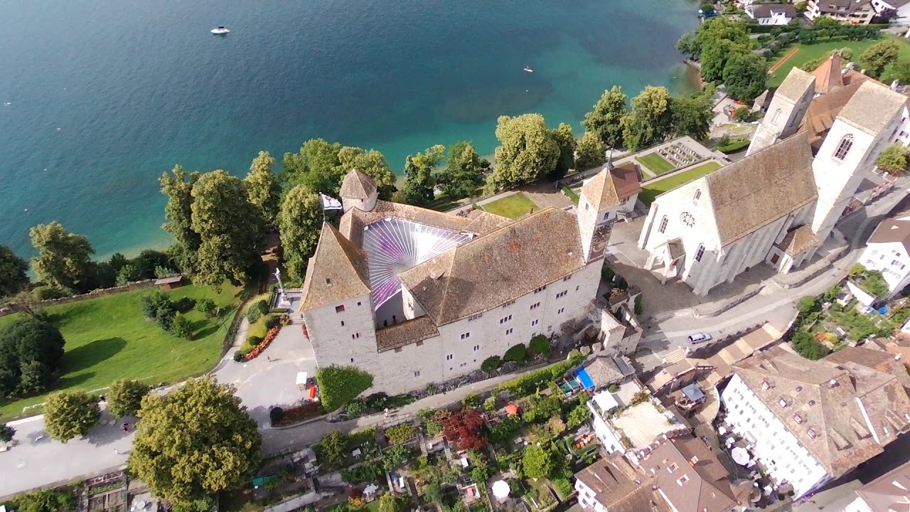 Switzerland Schloss Rapperswil mit Seepromenade