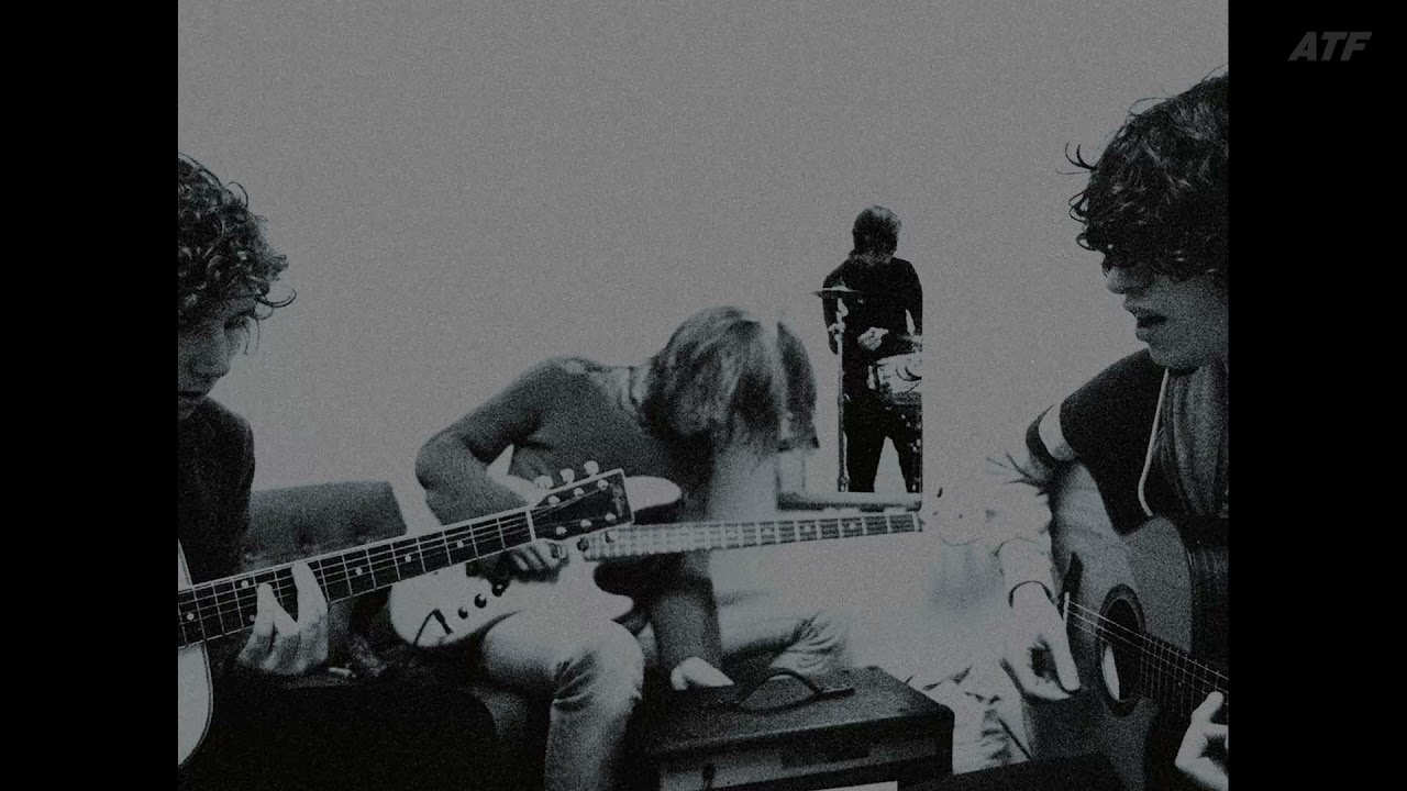 The Kooks - she moves in her own way (slowed+reverb)