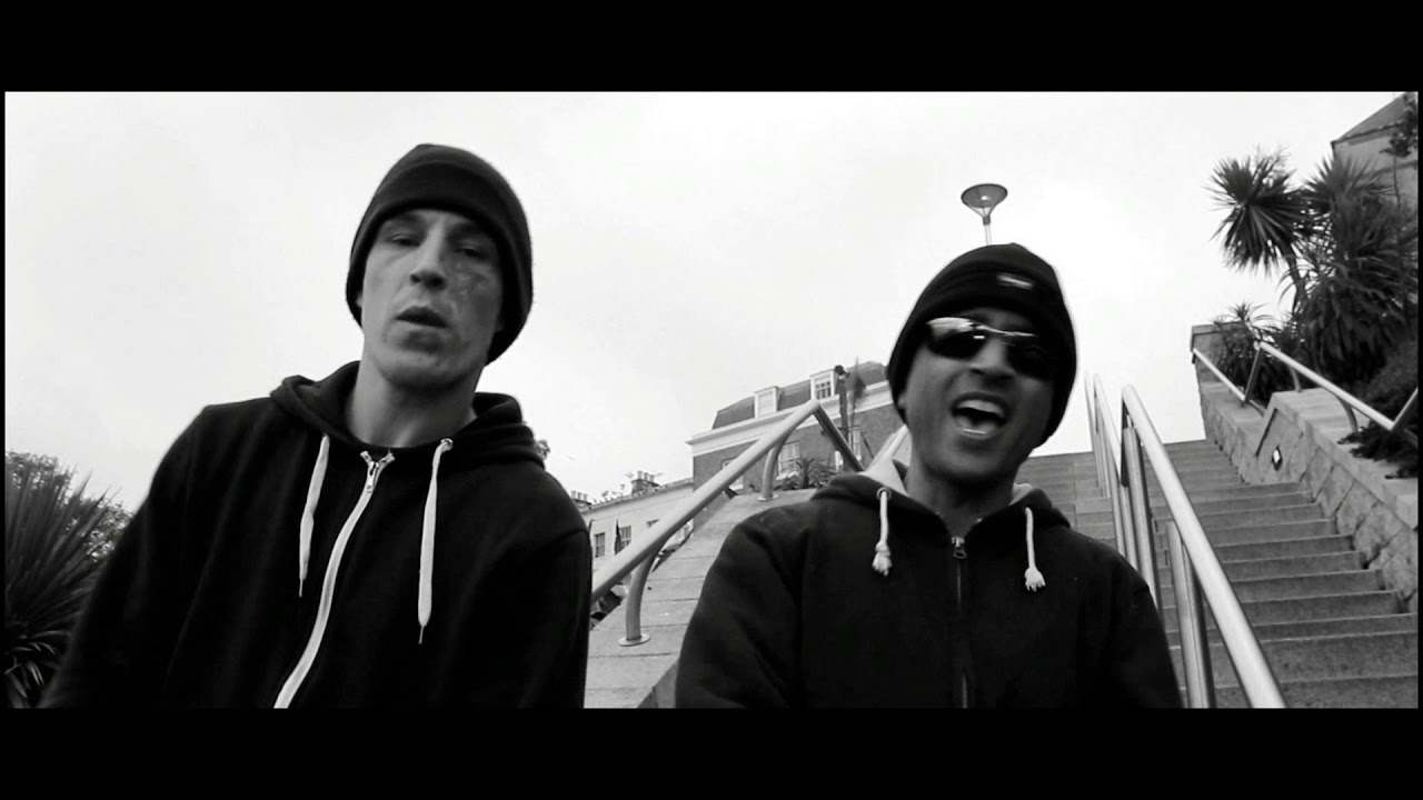 Paul Fox (feat) Singer Tempa - Try (Official Video) | PureFireHD