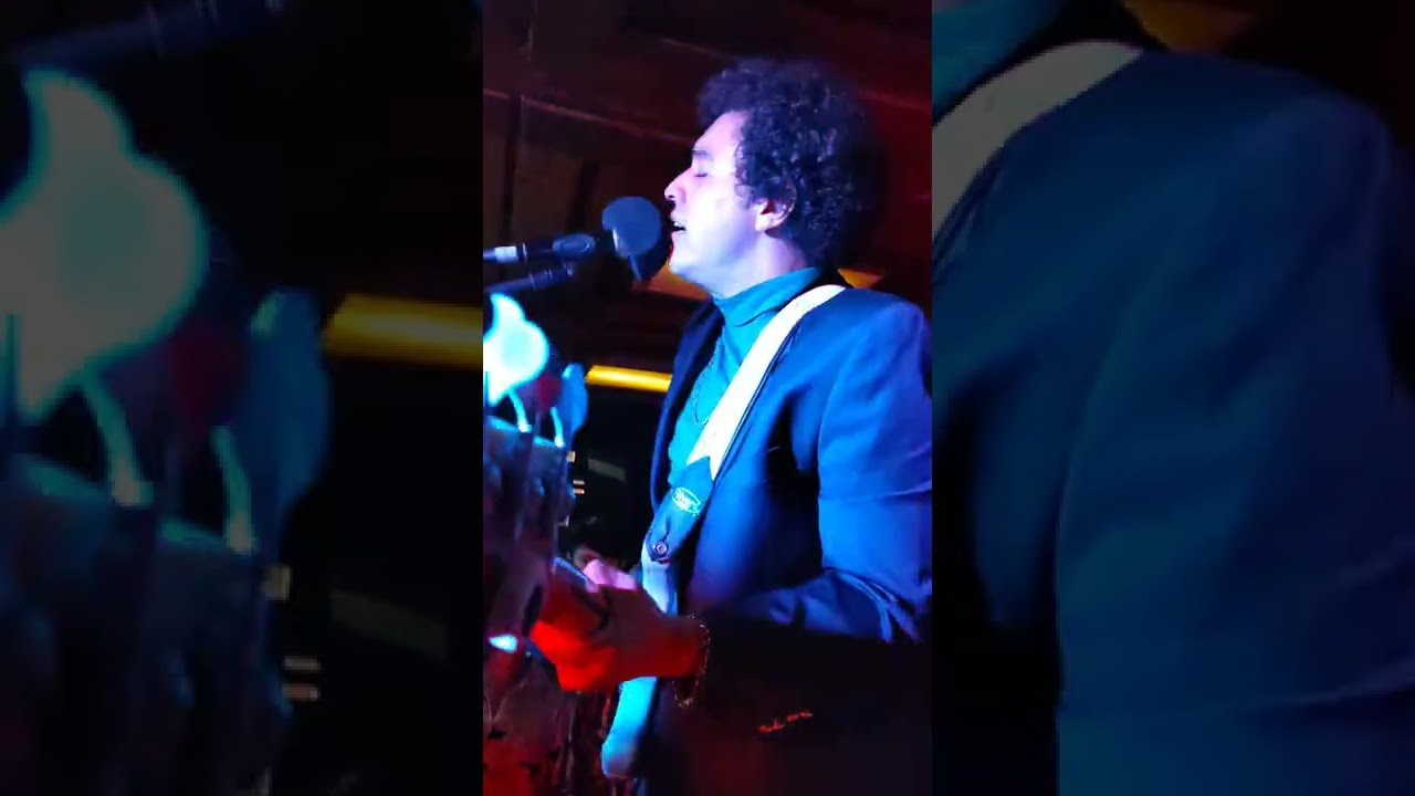 Penurias (En Vivo Patanegra) - Los Vaguens