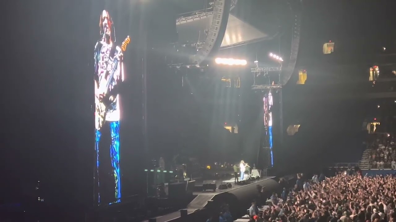 John Frusciante: Danny's Song - Red Hot Chili Peppers (San Antonio, Tx) 5/17/23