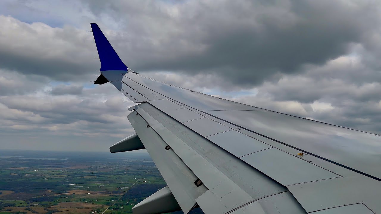 [4K] – Beautiful Kansas City Sunrise Landing – United – Boeing 737-9 Max – MCI – N37540 – SCS 1426