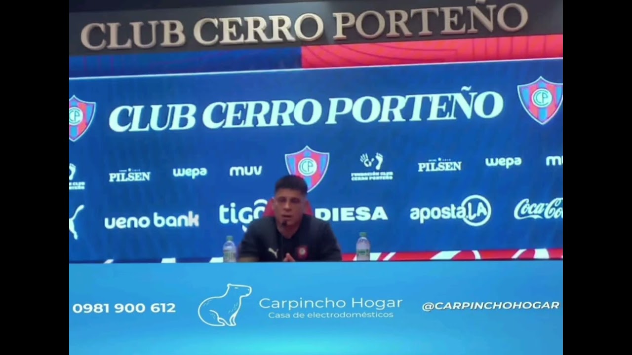 Conferencia de prensa de Juan Manuel Iturbe, previa al Clásico. 