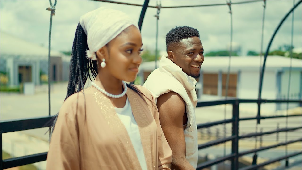 Aliyu Ikara - Albishir ( Official Video) fareeda Abdullahi