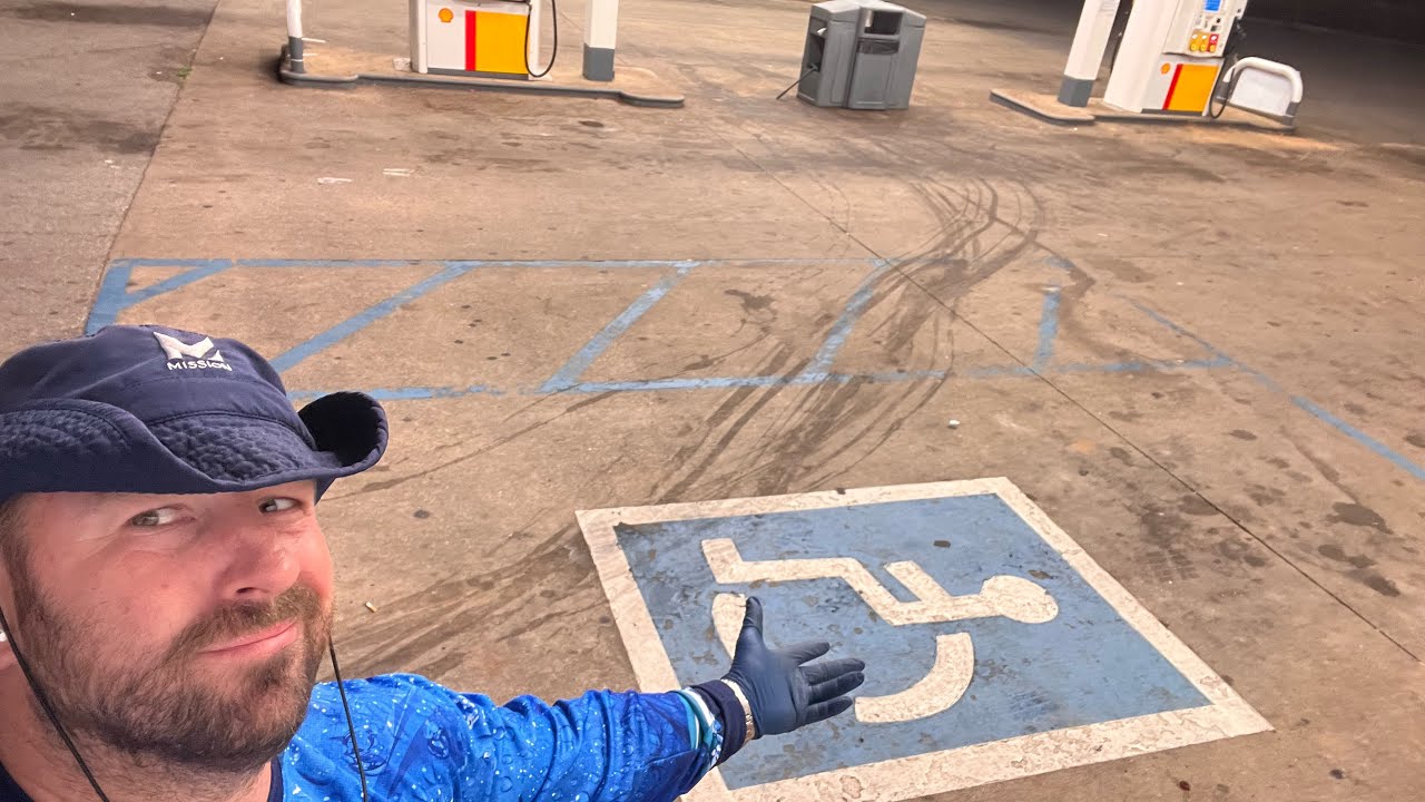 МОЙКА ВЫСОКИМ ДАВЛЕНИЕМ НА САМОЙ ГРЯЗНОЙ АЗС НА СВЕЖЕЙ МИРЕ! МЫ ОТМЫЛИ ЭТУ СТОЯНКУ ДЛЯ ГРУЗОВИКОВ...