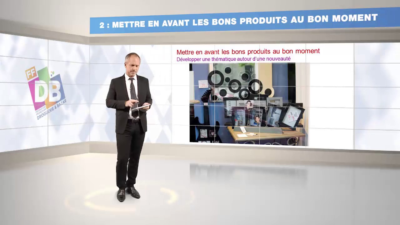 DÉCORER LA VITRINE D'UN MAGASIN : mettre en avant les bons produits