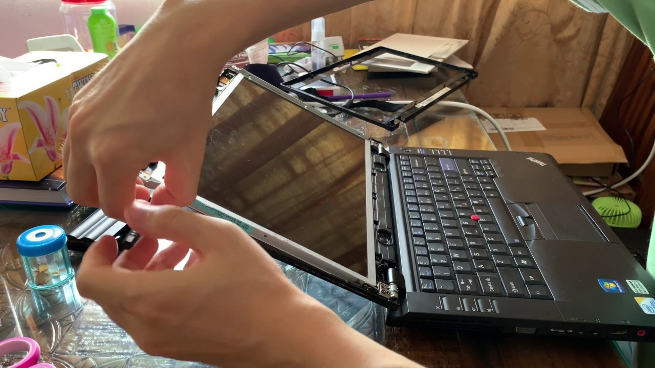 ThinkPad SL410 screen replacement