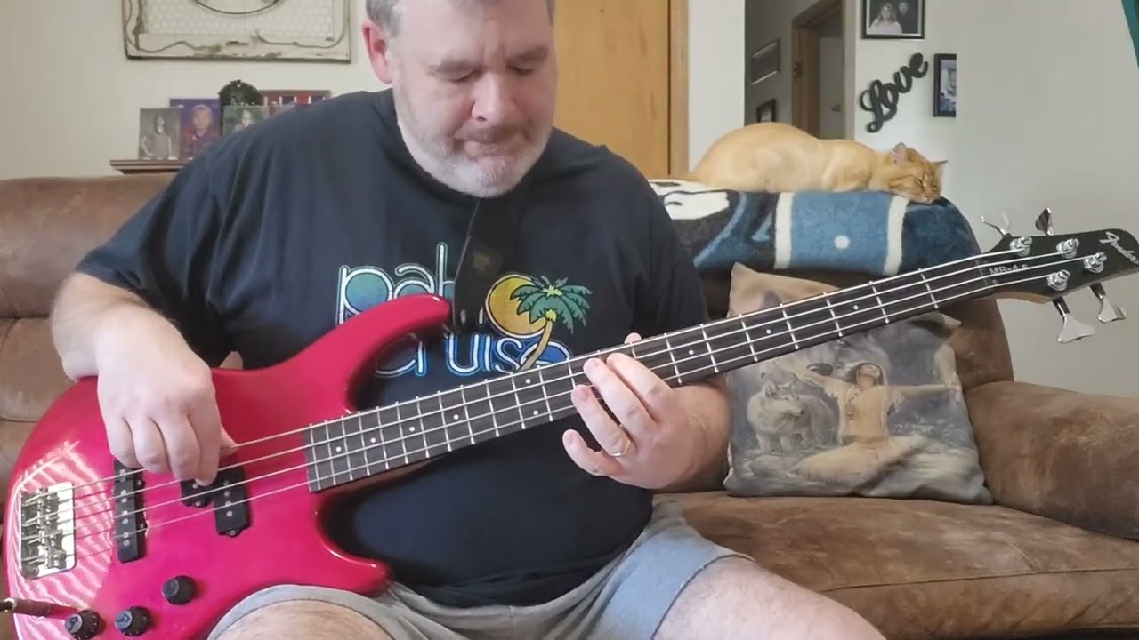 Frankie Valli & The Four Seasons - December, 1963 (Oh, What a Night) Bass Cover