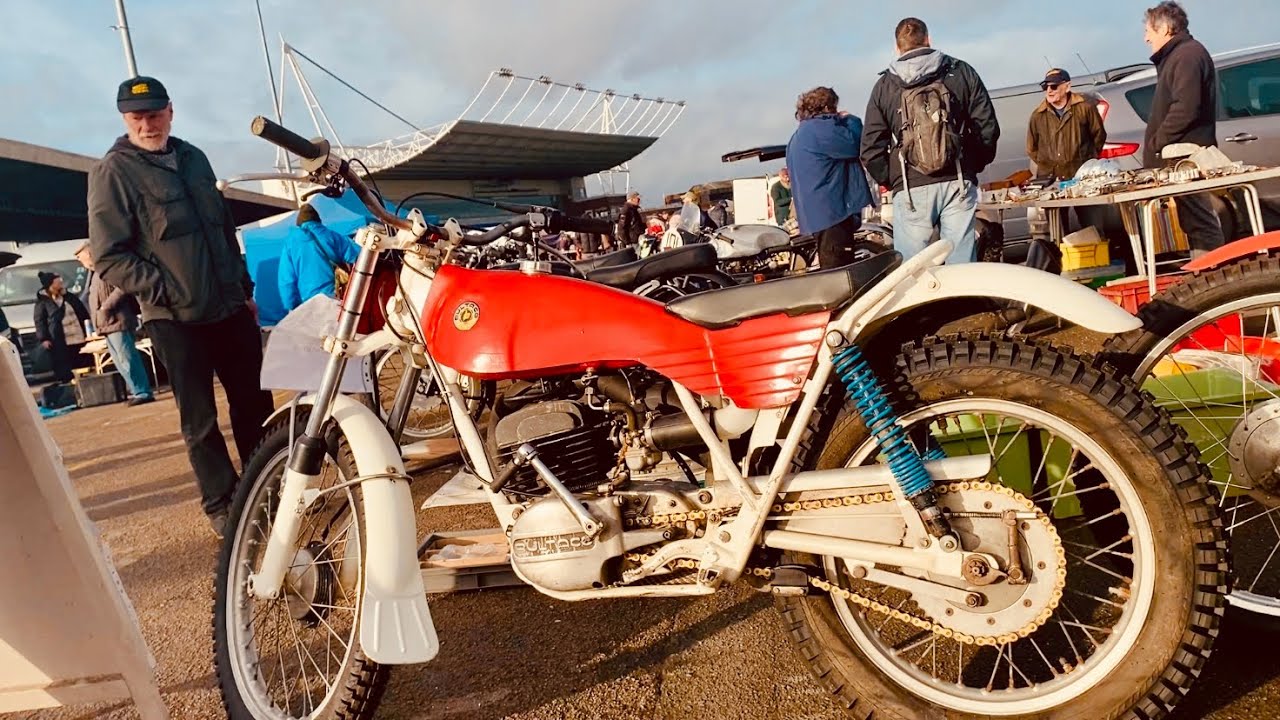 KEMPTON PARK Motorcycle Autojumble END OF THE DAY Bikes FOR SALE Unsold Packing Away UNTIL NEXT TIME