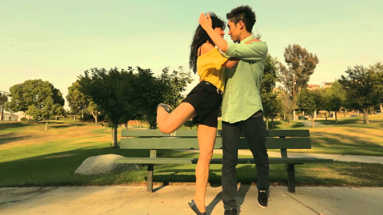 Sweater Weather - Julie Zhan & Can Nguyen [Dance]