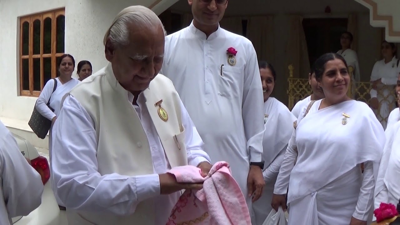 यादगार पल आदरणीय बीके निर्वैर भाई जी के साथ | Yadgar pal Honorable B.K.Nirwair Bhai ji k sath