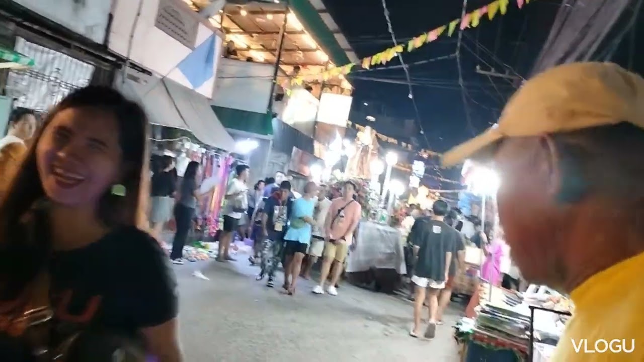 fiesta ng obando bulakan ang saya kahit gabi na kmi pumunta napakaraming tao