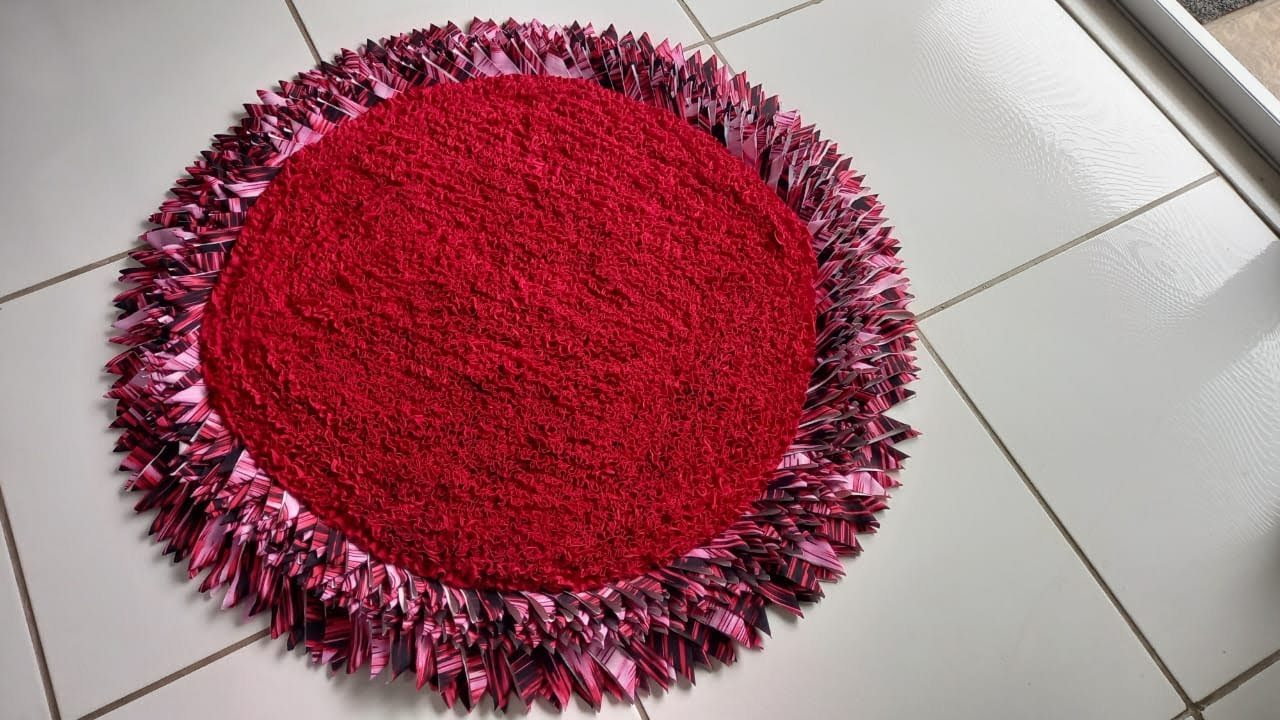 tapete de retalhos quadradinhos + frufru