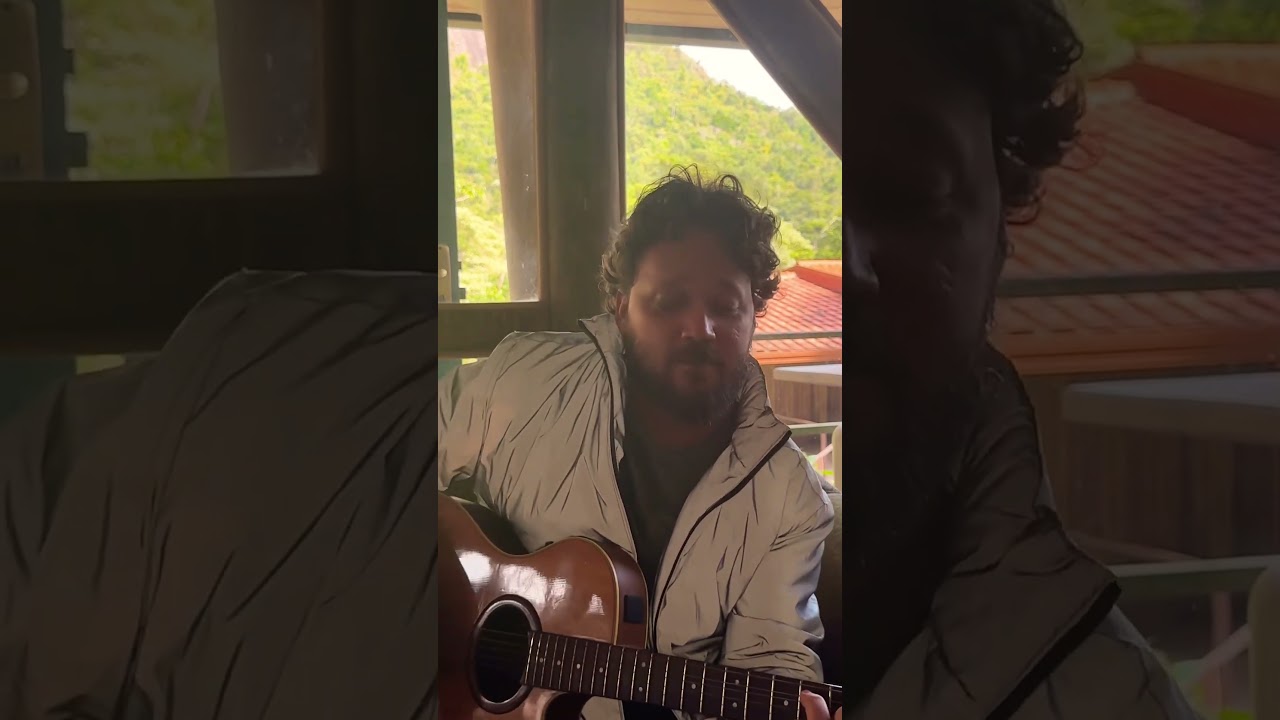 Sou uma crian&ccedil;a, n&atilde;o entendo nada. Composi&ccedil;&atilde;o: Erasmo Esteves / Guioseppe Ghiaroni