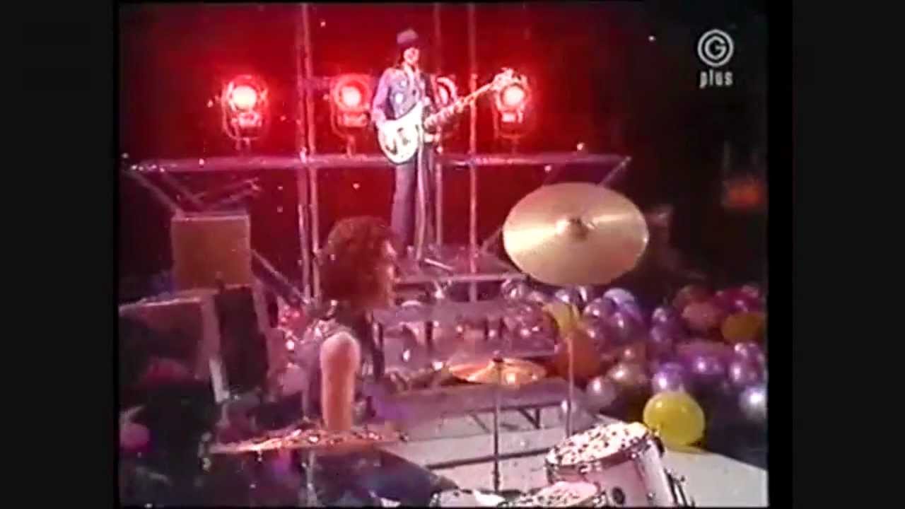 Hello - Star Studded Sham (1976) HD