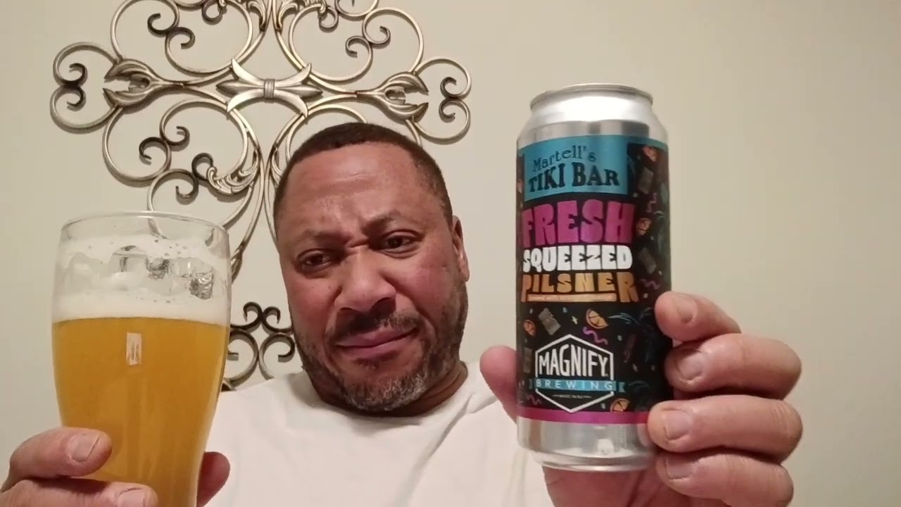 Magnify Martell's Tiki Bar Freshly Squeezed Pilsner 