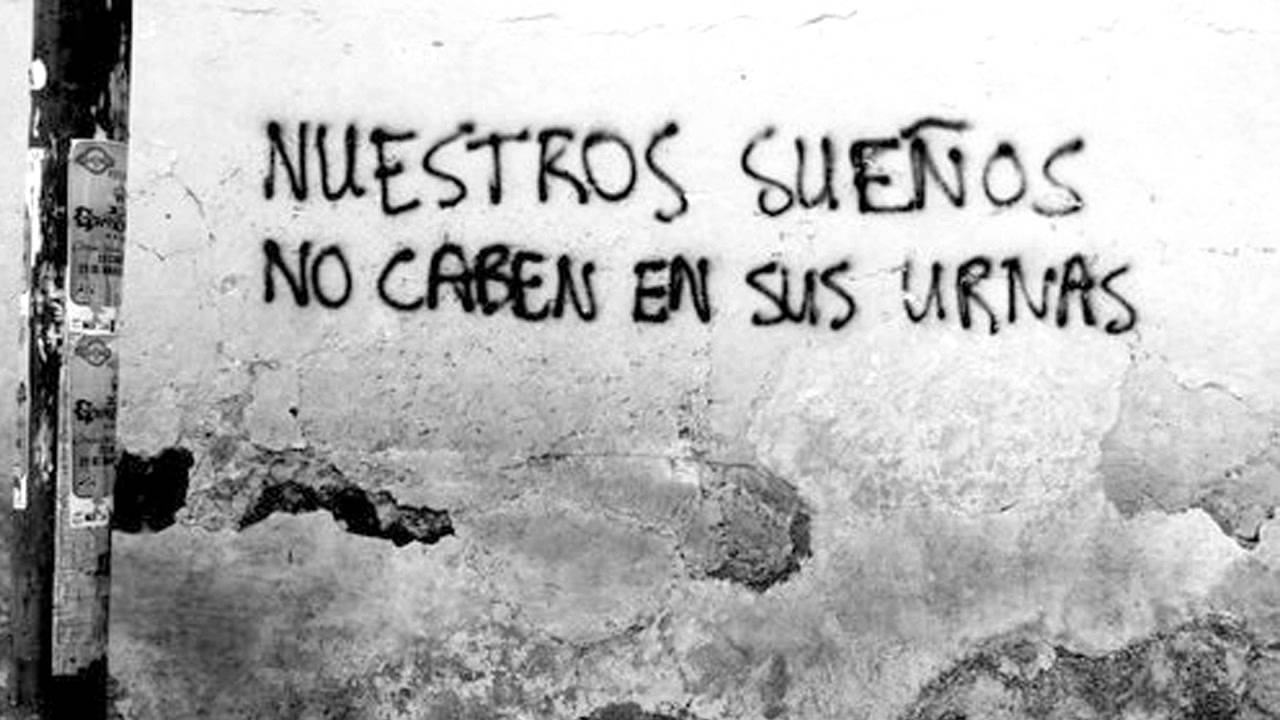 MENTENGUERRA.- No Caben (Audio)