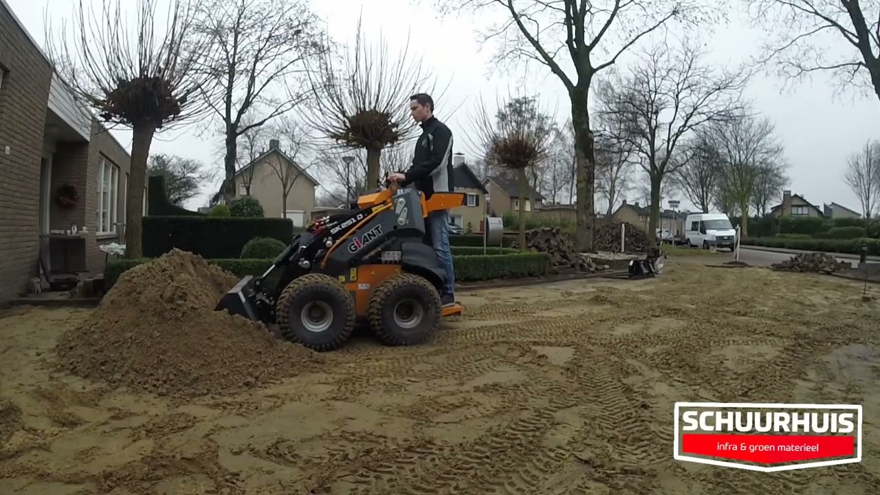 Giant SK252D skidster