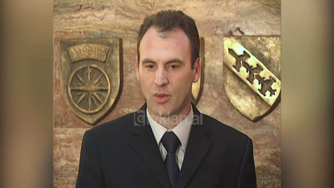 Fatmir Limaj vizit&euml; n&euml; Tiran&euml;, Mediu vler&euml;son rikthimin e Limaj n&euml; politik&euml; - (22 Shkurt 2006)