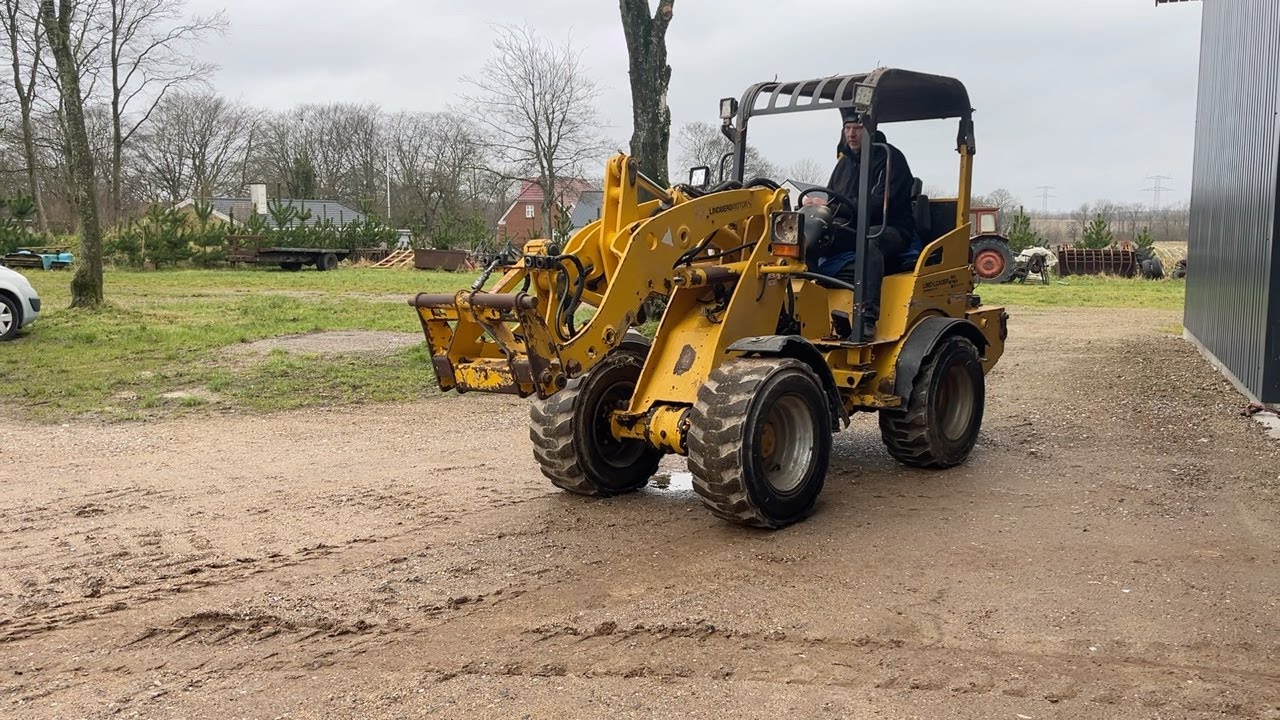 Køb Minilæsser Limi loader LM 2700 på Klaravik