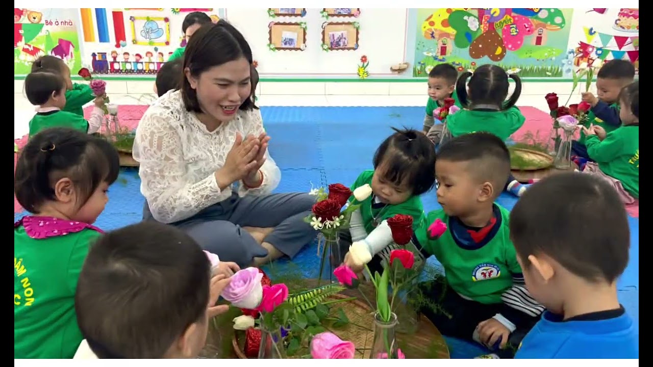Chào mừng 20/11/2025 