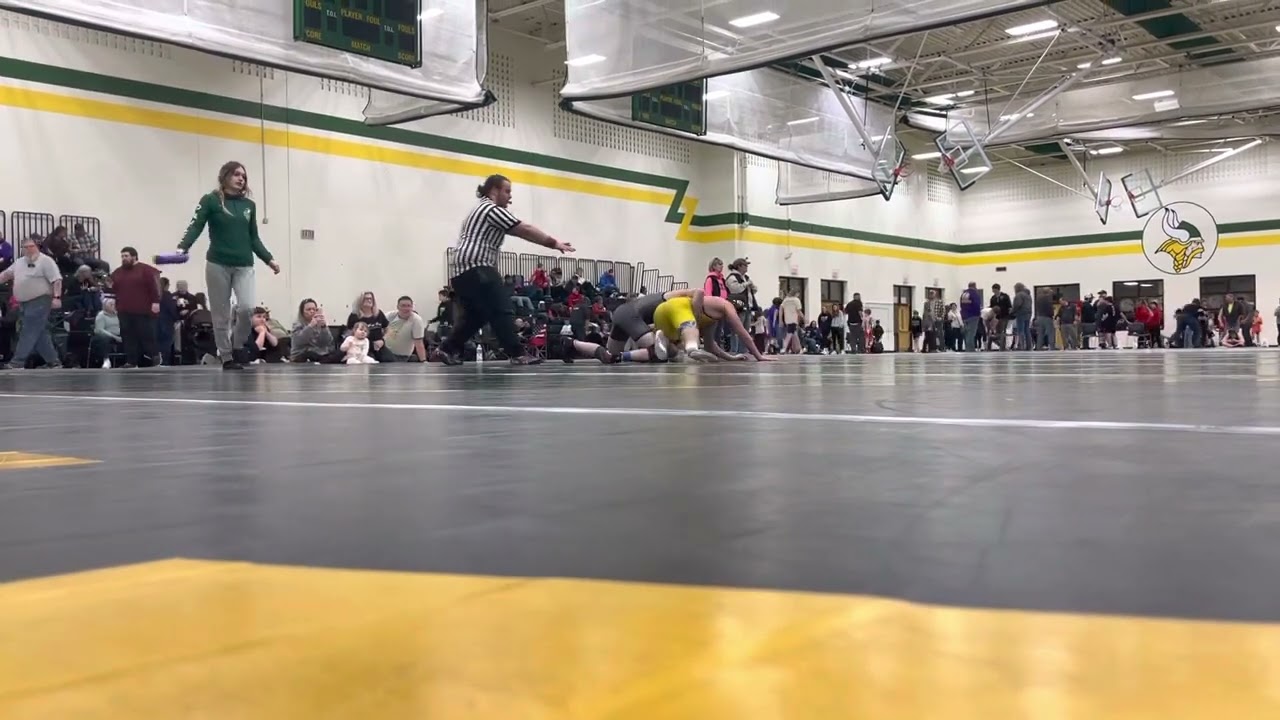 Nick Alvarez (138-146) Janesville
