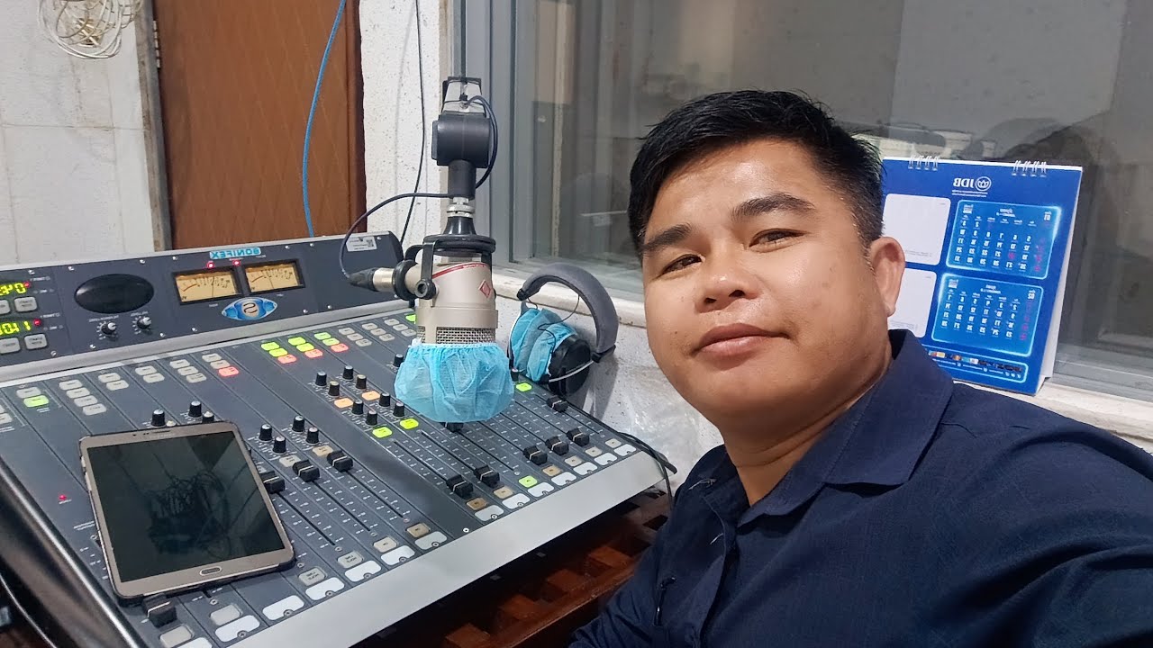 หลานพ่อกะดวด Channel กำลังถ่ายทอดสด!