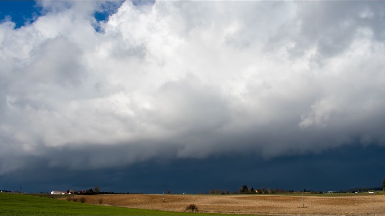 Konwekcyjne opady krupy śnieżnej i śniegu 5 marca 2023 Timelapse