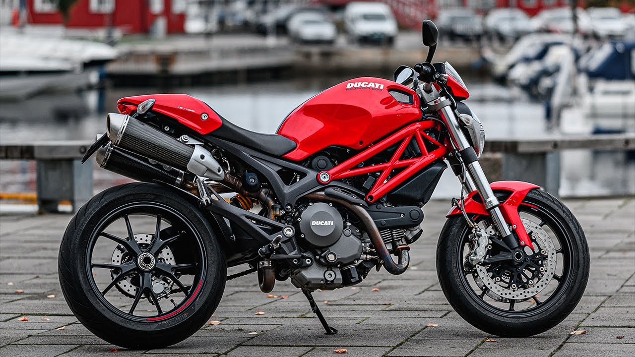 Ducati Monster 796 - Termignoni Exhaust (LOUD)
