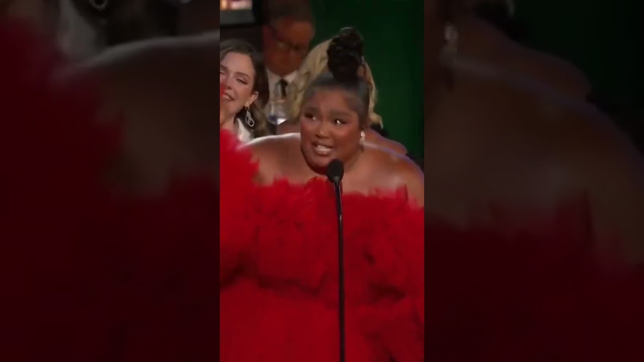 Lizzo&rsquo;s Emmy speech was EVERY DAMN THING 🔥😭🙌🏽