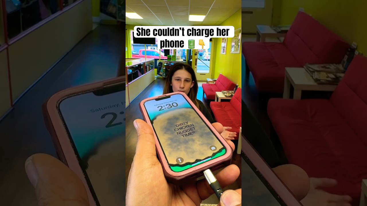 You Won’t Believe What Came Out of Her Charging Port 😱#shorts #apple #iphone #ios #android #samsung