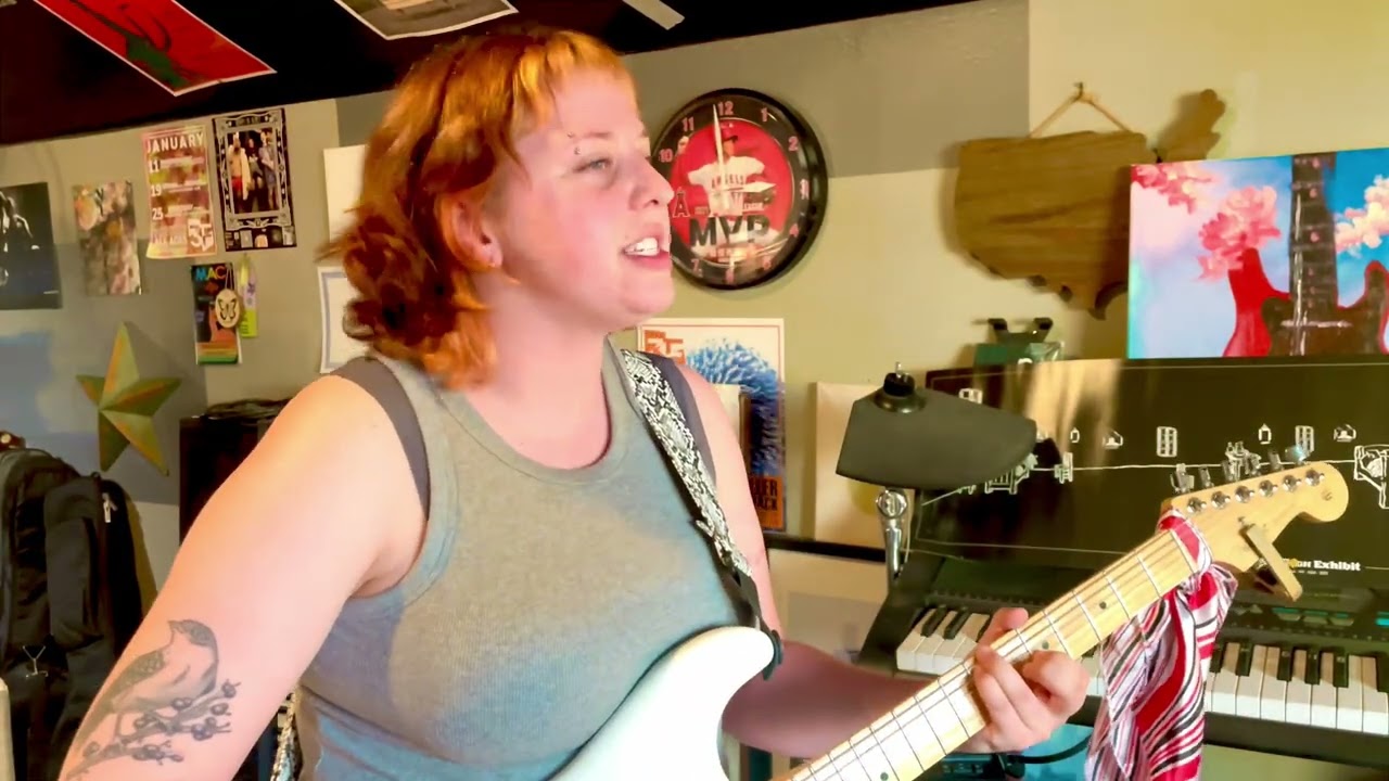 In My Room - Julia Wolf