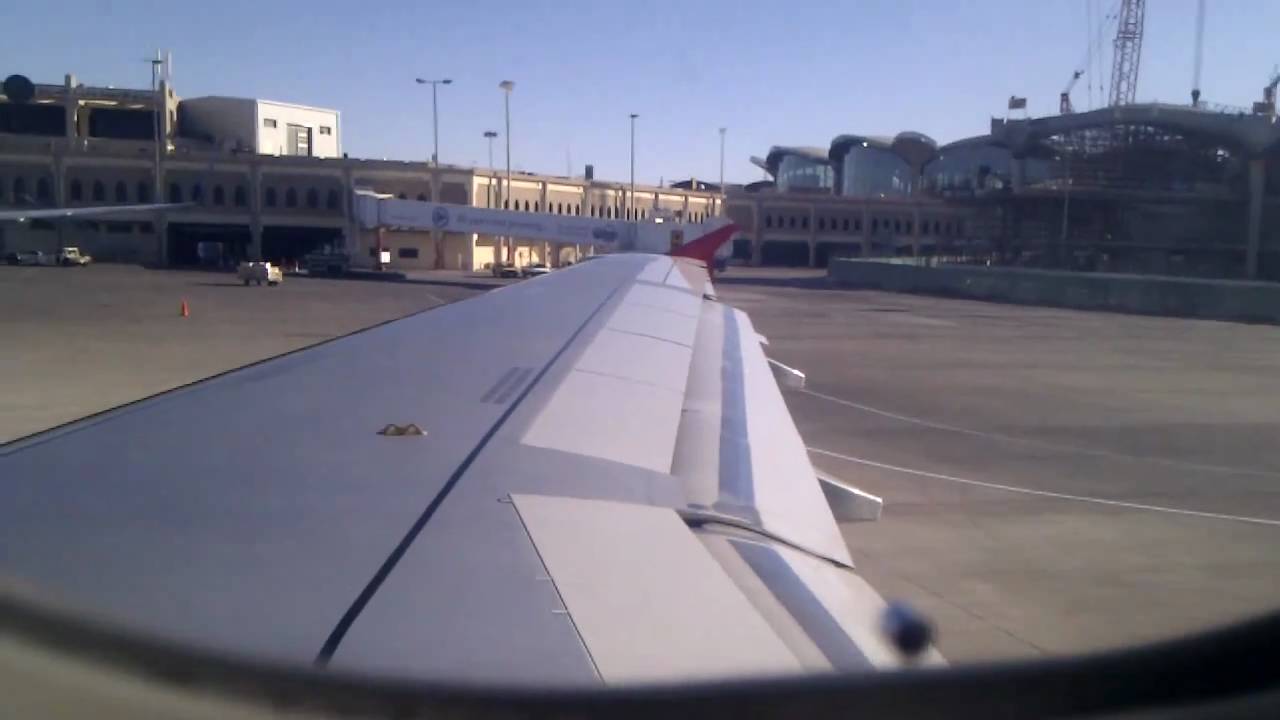 Austrian Airlines A320-200 Taking Off from AMM HD