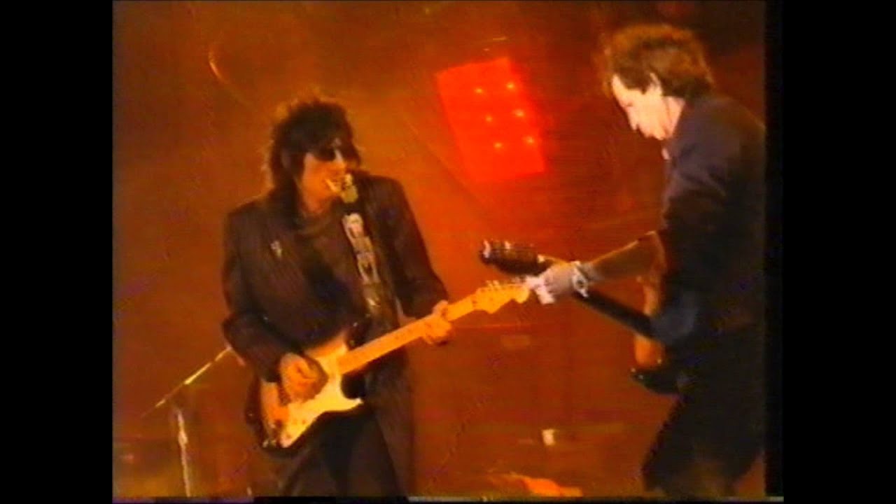 The Rolling Stones - Not Fade Away - 1994 FULL HD