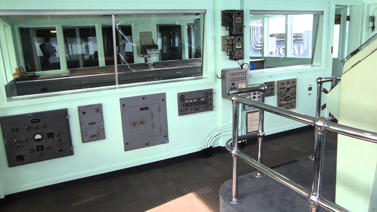Dossin Great Lakes Museum S.S. William Clay Ford Pilot House Walk Through
