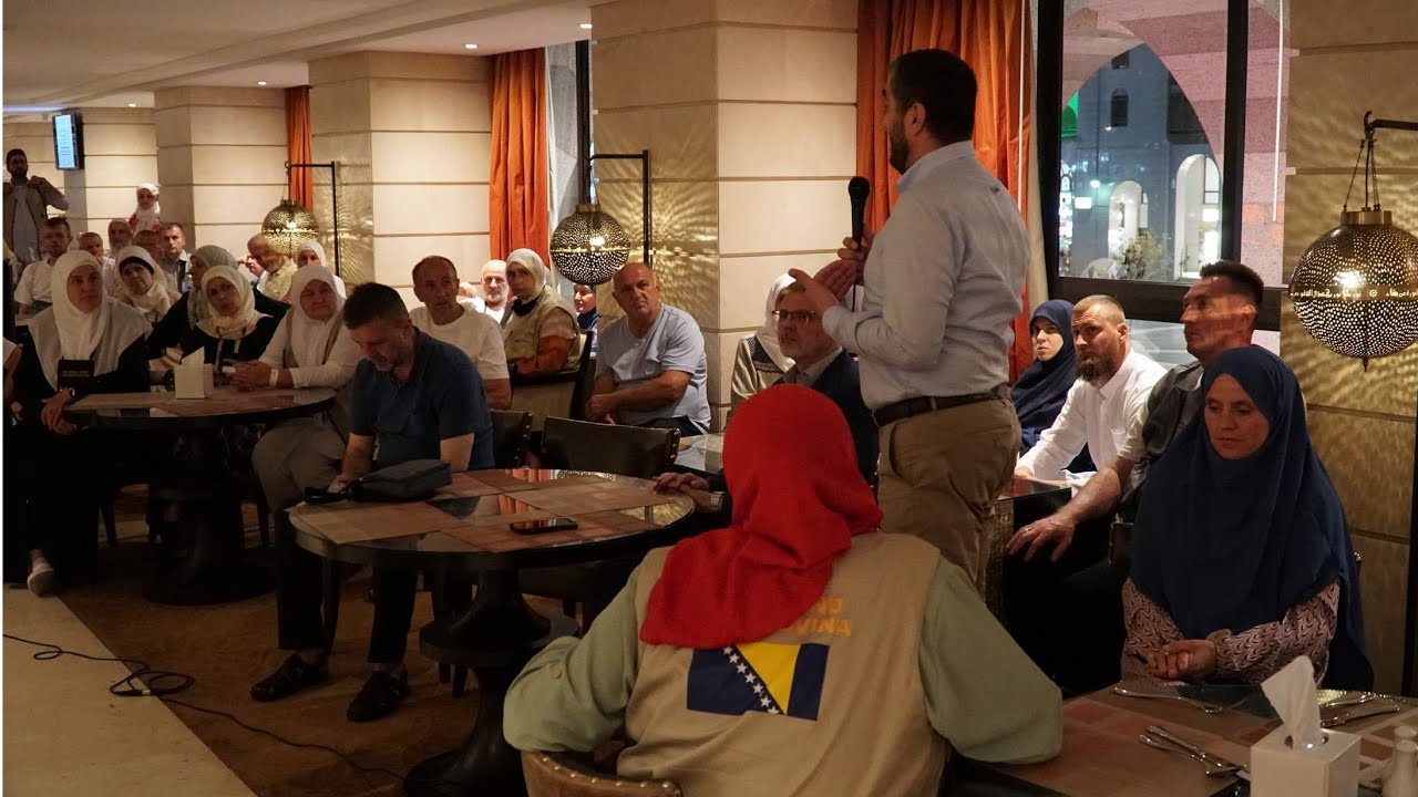 Medina: Sastanak vodiča i grupe hadžije sa rukovodstvom Ureda za hadž i umru