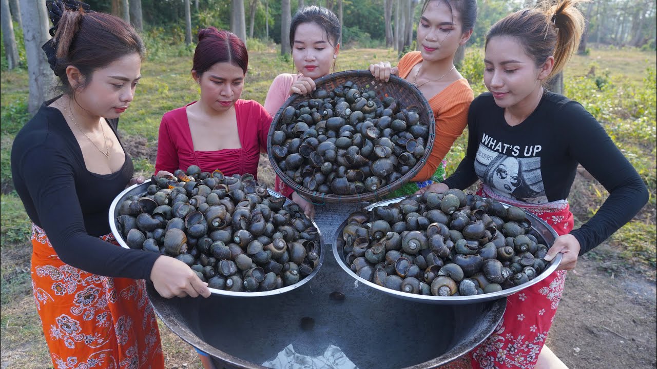 Snail crispy cook recipe and eat - Amazing video