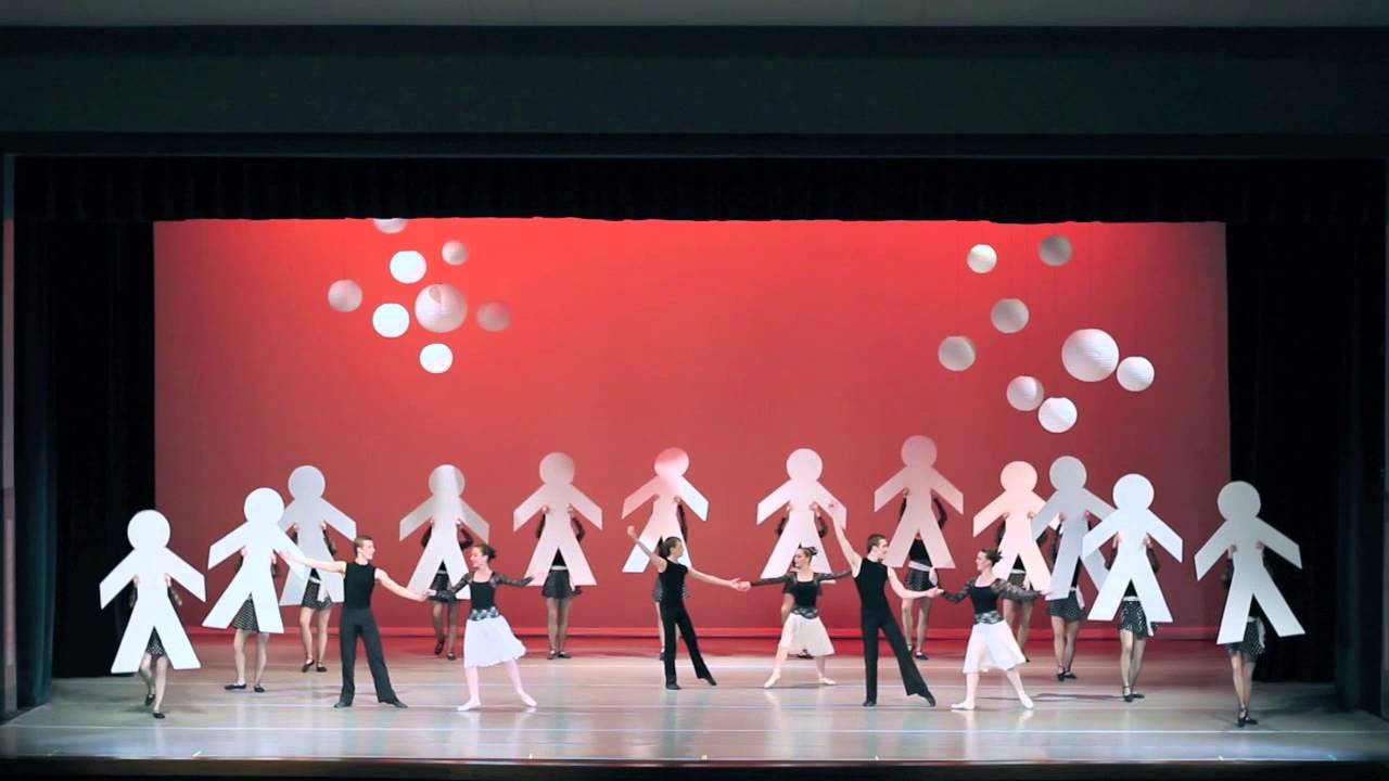 Paper Suite by Victoria Vittum highlights