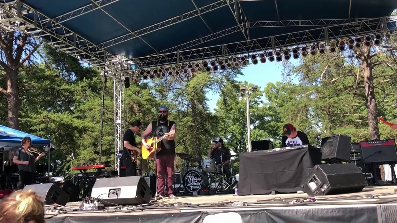 Arlo McKinley & the Lonesome Sound - Waiting For Wild Horses