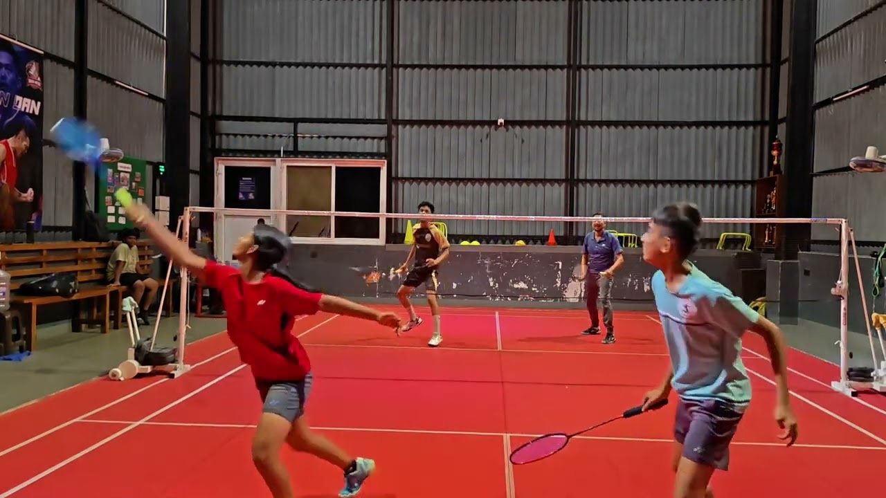 RJ EJ v Lak Aka Doubles intense rallies. In the end RJ's Winning Deceptive SHot :D :D :D