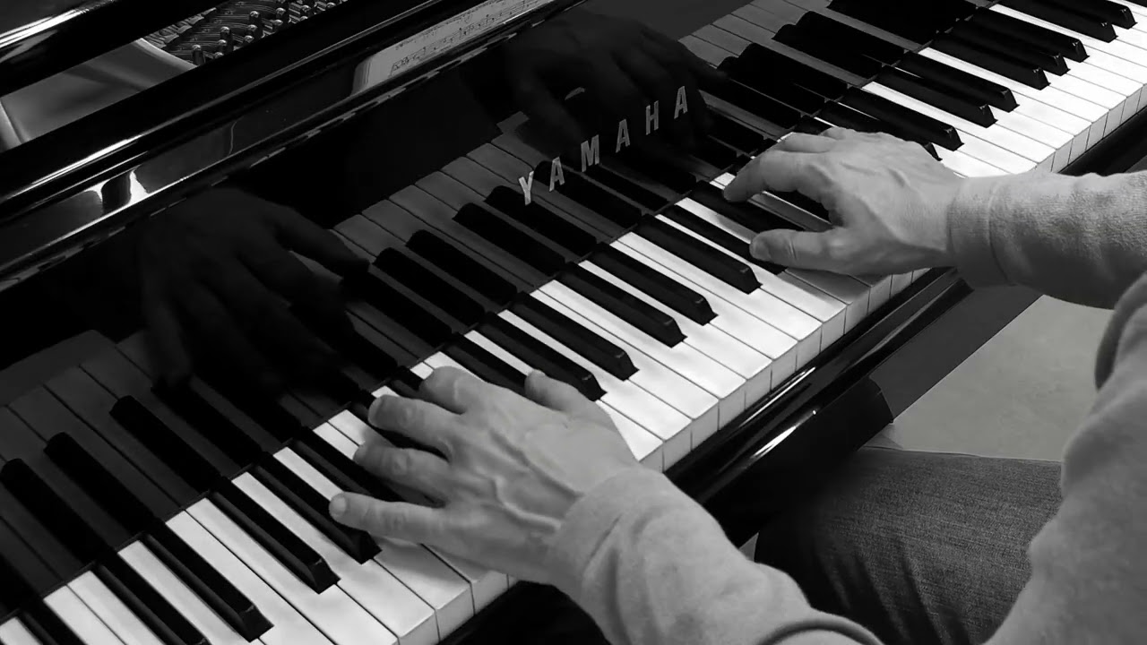 Bach. Keyboard Concerto BWV 1056 in f minor.  Largo.  Diego Fedeli - piano.