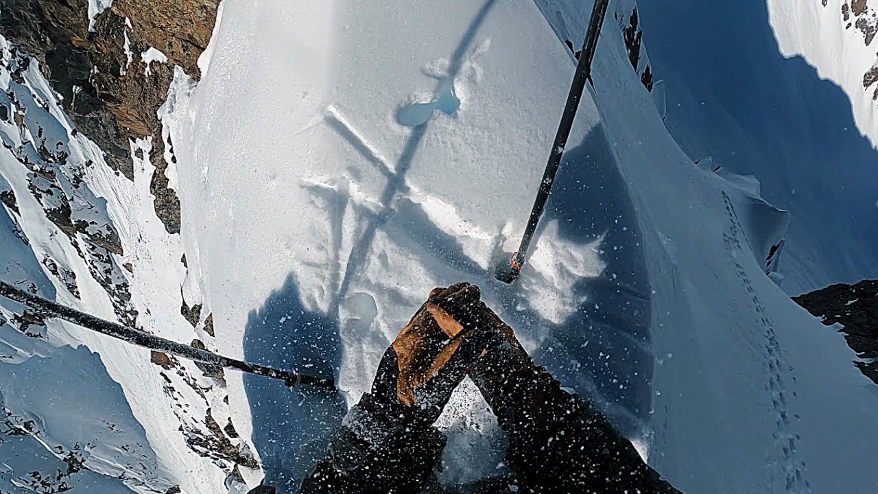 Skiing a climber's ridge: Aiguille Pourrie