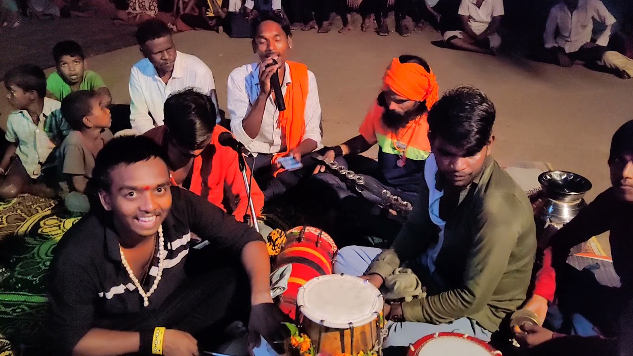 सप्तशृंगी गायन पार्टी मखमलाबाद व साथी बहिणी गायन पार्टी नासिक शाहीर विजय पोटींदे @शाहीर पांडू तांदळे