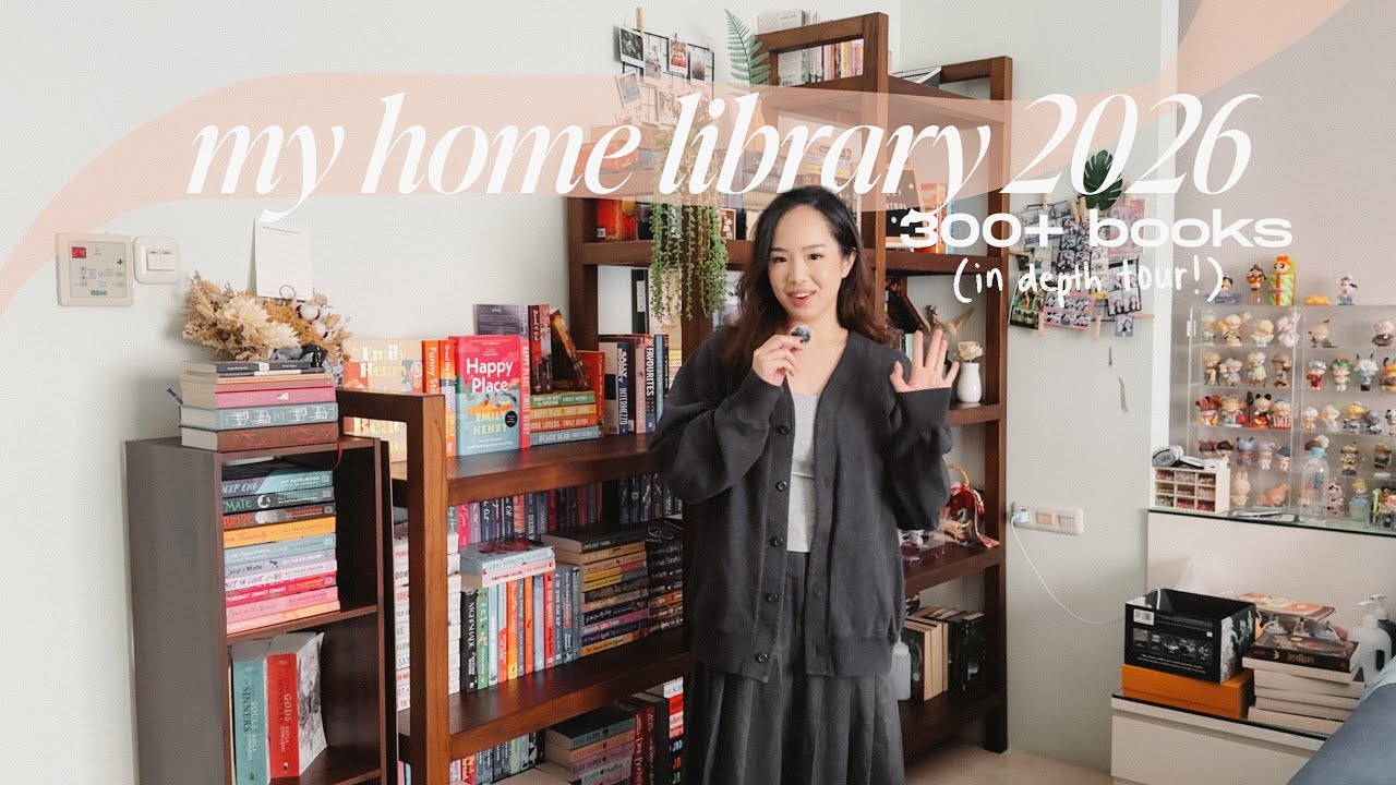 the bookshelf tour! my 300+ book collection 🥰