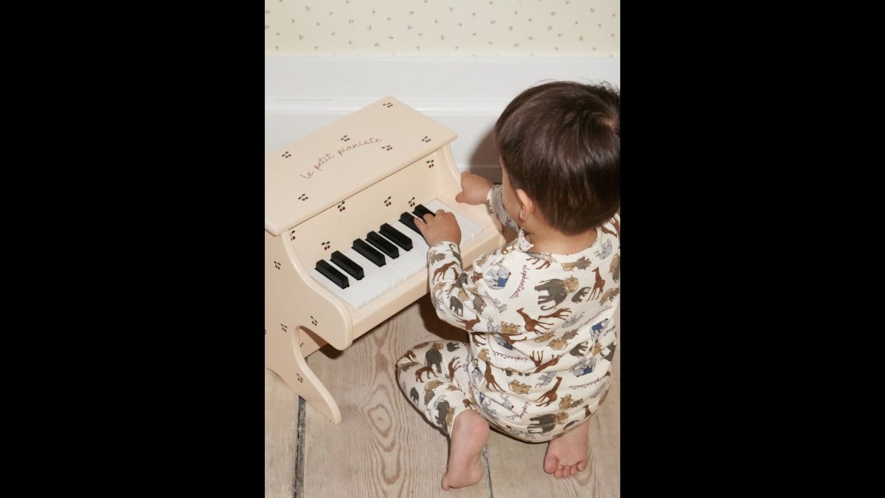 Mechaniczne drewniane pianino - Konges Sl&oslash;jd