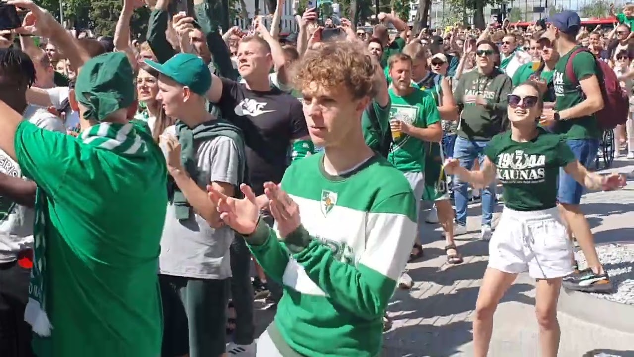 „Žalgirio“ sirgalių eitynės