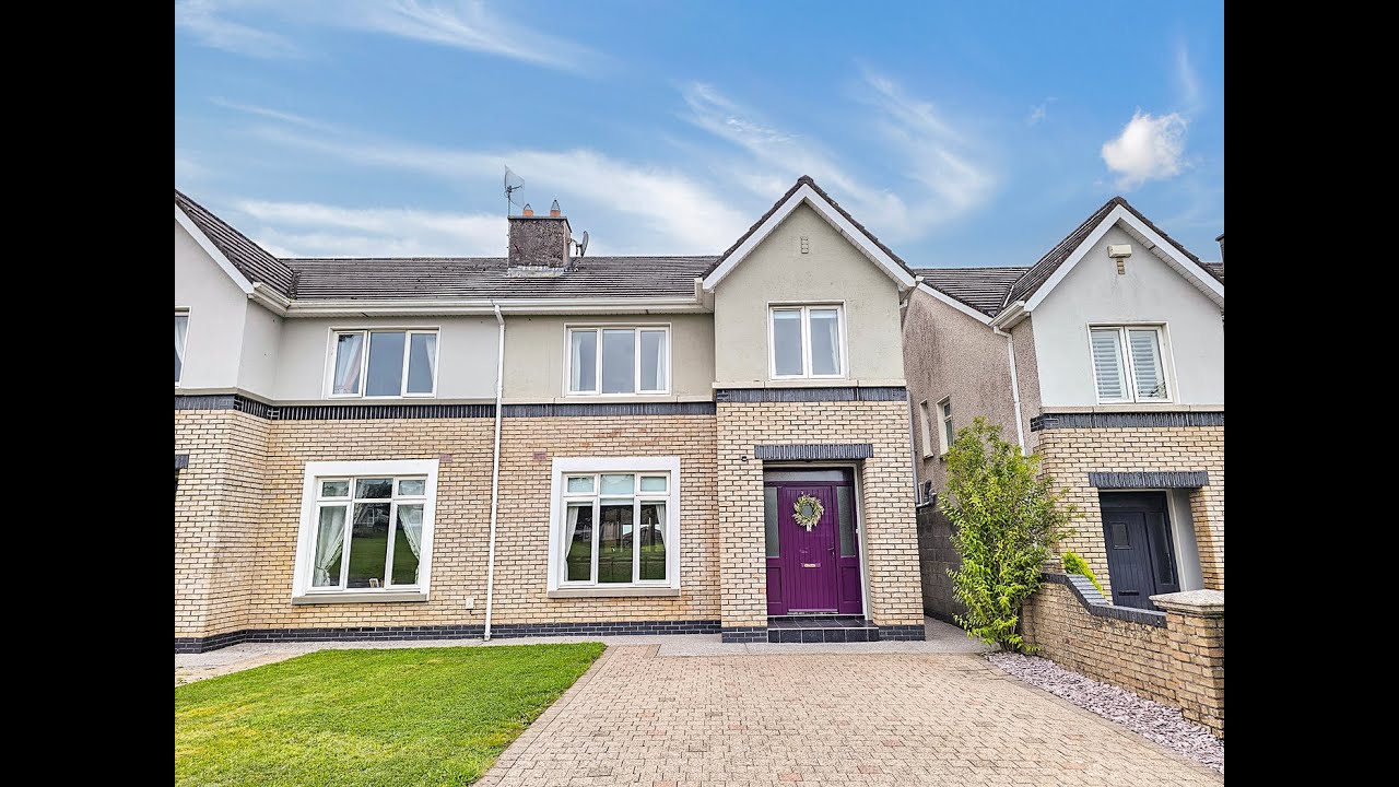 3 Cloonbeg, Lahinch Road, Ennis, Co. Clare. V95F2X3