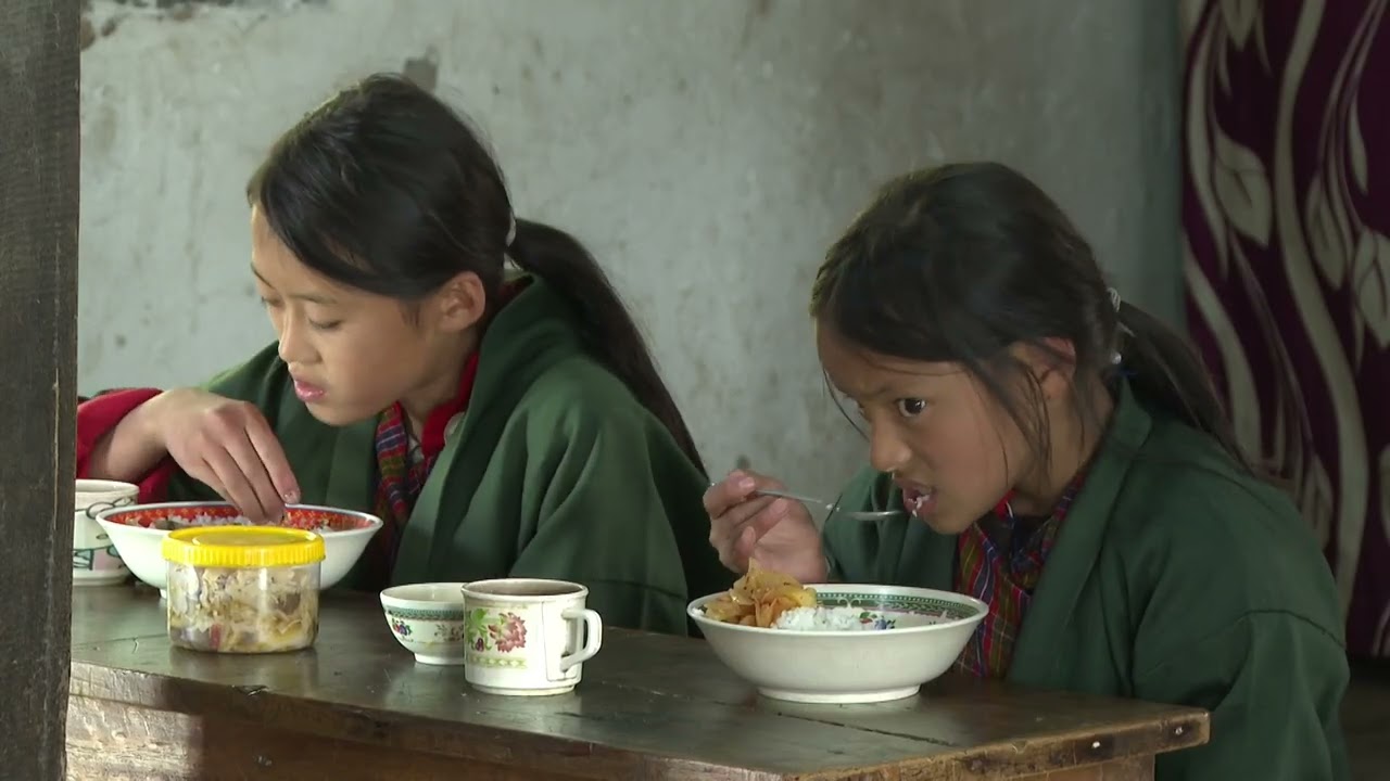 བར་དོ་གཡུས་སྒོའི་བསྟོད་གླུ། ཚིག་བཟོ་མི། ཆོས་སྐྱིད་འཕྲིན་ལས།
