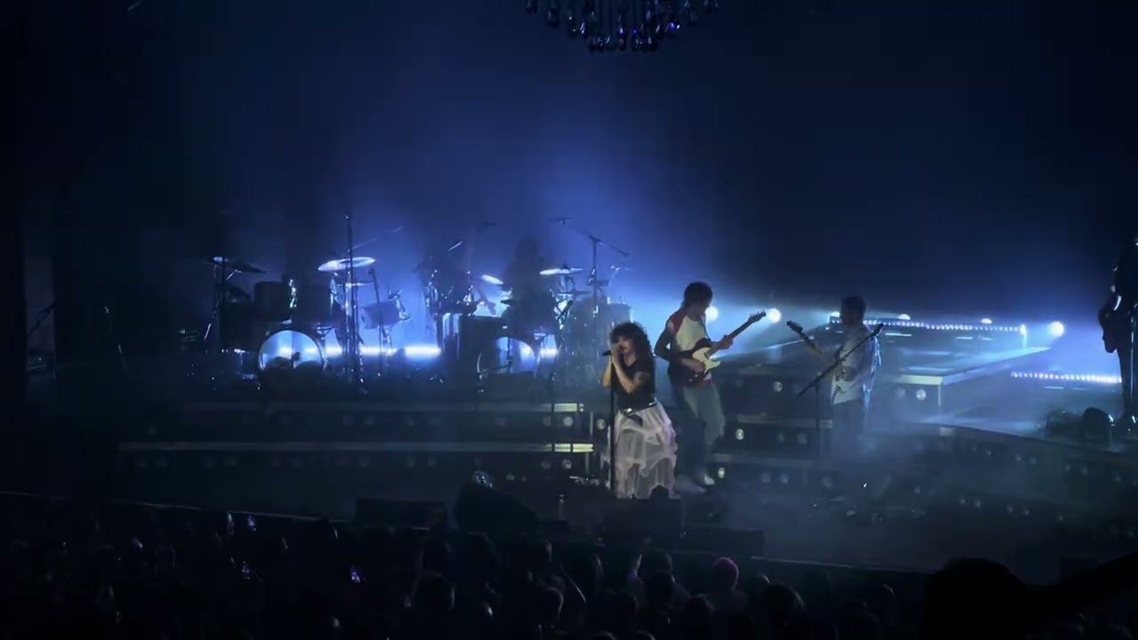 Remi Wolf — Wave (Live at The Fillmore Philadelphia 09.27.24)